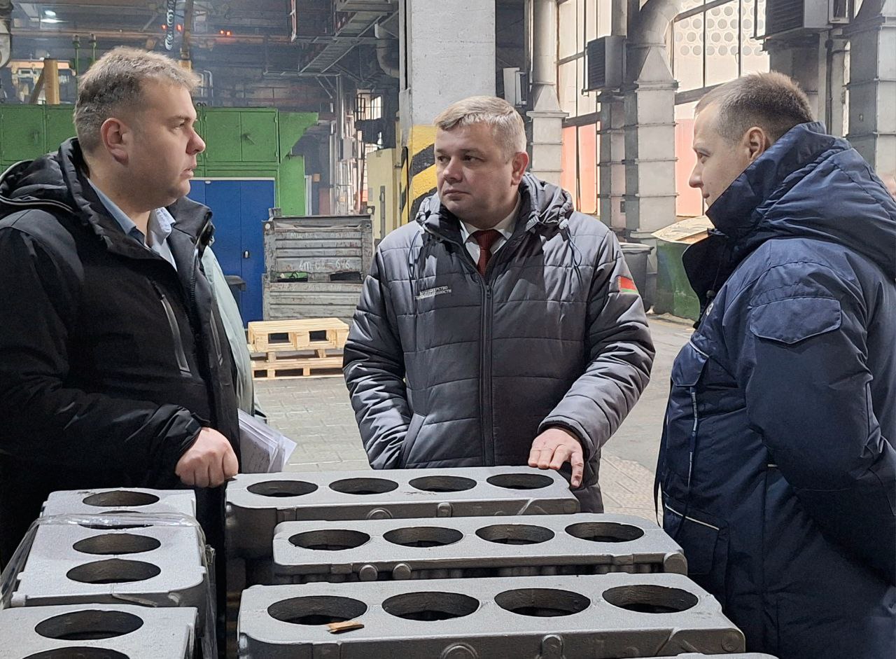 Министр промышленности Республики Беларусь посетил Минский моторный завод с рабочим визитом